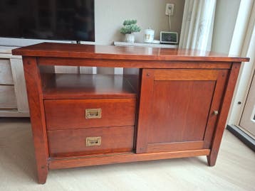 TV kast gratis