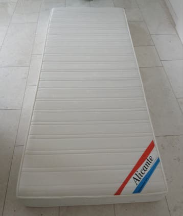 Matras 80x200  GRATIS