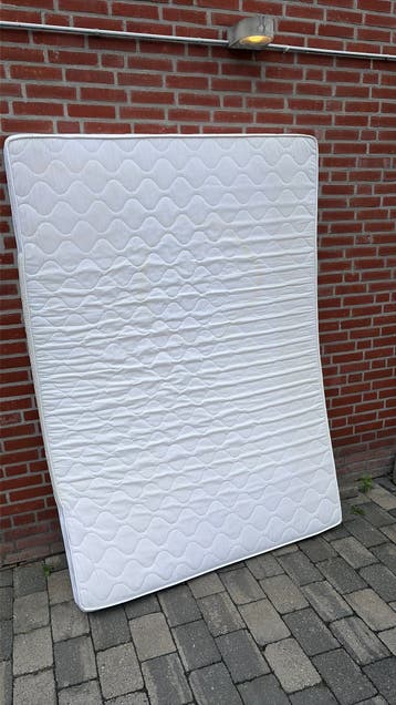 Gratis Matras 140x200