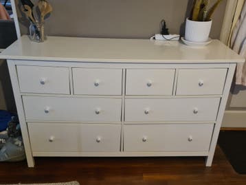 Witte ladekast met 8 lades