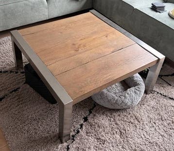 Gratis robuuste salontafel 90x90 cm + eettafel 160x90 cm