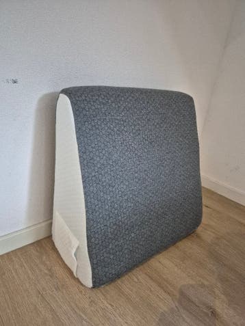 Gratis wedge pillow (leeskussen)