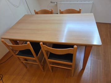 Keukentafel met 4stoelen