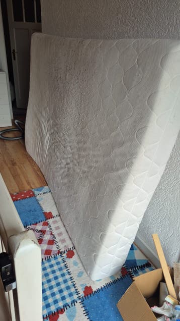 Matras 140 x 200