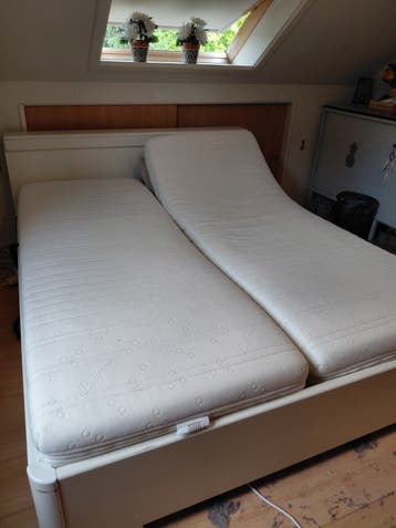 GRATIS bed 160x200
