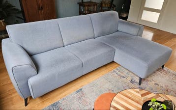 Gratis blauwe 3/4-zits loungebank