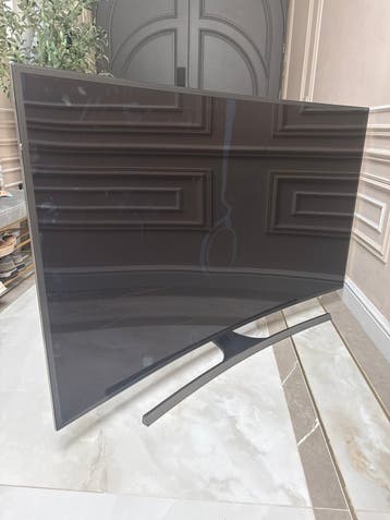 Samsung UE65JS8500L Flatscreen met schermbreuk