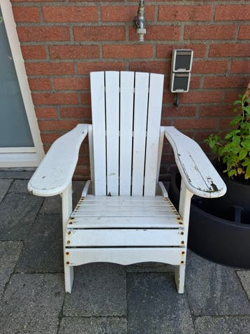 Houten kinderstoeltje tuin decoratie - opknapper