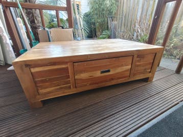 gratis af te halen salontafel