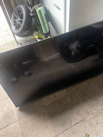 SAMSUNG TV BARST IN BEELD WERKT WEL!