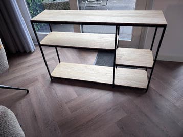 Bijzettafel zwart metaal en hout
