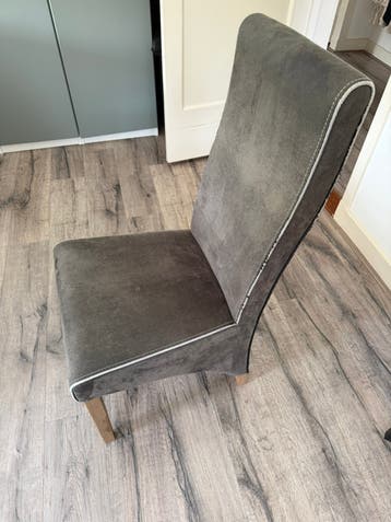 Eetkamerstoelen grijs 6