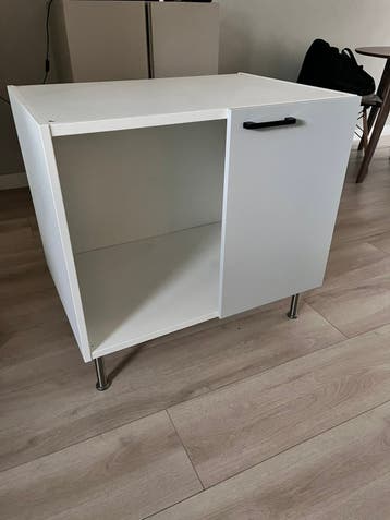 Gratis ophalen: besta kast