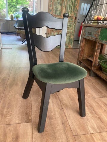 4x eetkamerstoelen