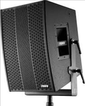 Nova M5 speakerset gevraagd