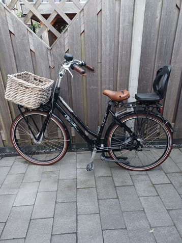 Gratis op te halen: Gazelle fiets met lekke achterband