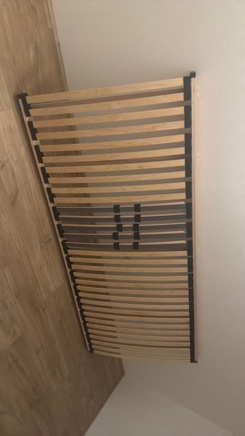 Lattenbodem 90 x205 centimeter gratis afhalen op 3 juni