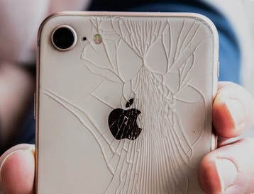 Kapotte telefoons gezocht