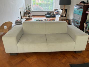 Gratis Grijze Goossens bank - 6 jr oud