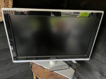 Philips TV 37 inch - Werkt, afstandsbediening defect