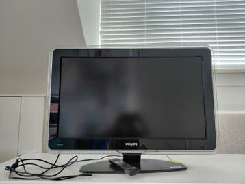 Philips Cineos 32PFL9613H LCD TV