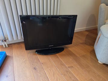 Samsung LCD TV - 25inch