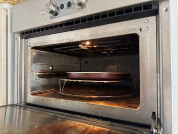 Oven met bakplaat en handleiding, 60x52x46 CM