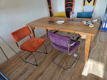 Houten eettafel massief 180 x 90 cm