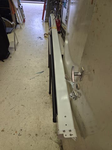 Elektrische beamerscherm 250 cm breed
