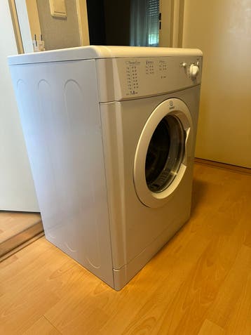 Kapotte Indesit wasdroger gratis ophalen in Weert