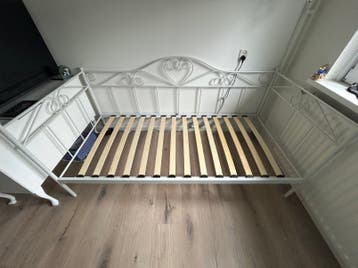 1 persoonsbed inclusief matras