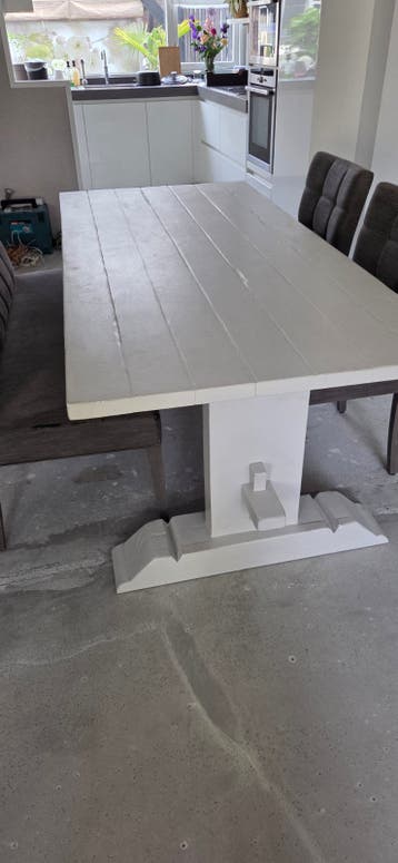 Grote Eettafel met kloosterpoten 215 x 98cm