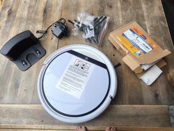 Gratis, werkende Medion Robot stofzuiger E32 MD 18510