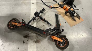 Gezocht elecktrische step kapot maar elecktronica doet het