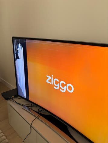 Samung curved tv met schade