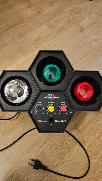 Vintage S.T.I. ST-16 3-Kanaals Disco-Light