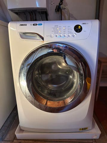 Gratis af te halen: Goed werkende Zanussi Lindo 300 wasmachi