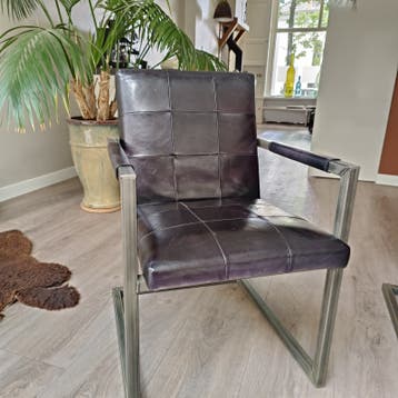 6 comfortabele stoelen, runderleer, stalen poten