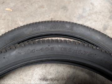 Kenda 20x1.75 (44-406) fietsbanden - Zo goed als nieuw