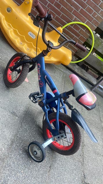 Gratis 12 inch kinderfietsje