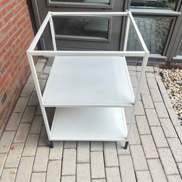 Gratis op te halen. Metalen ikea rek: 60x60x85