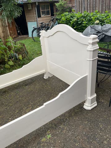 Mooi brocanten bed
