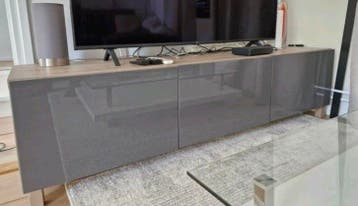 IKEA Besta tv-meubel met hoogglans grijze deuren