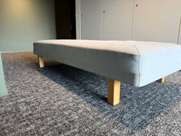 Eenpersoonsbed met matras — gratis op te halen