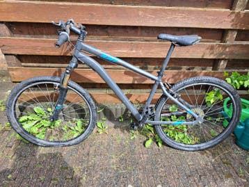 Rockrider Mountainbike ST100 sloopfiets onderdelen oud ijzer