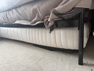 Bed en onderschuifbed. Ideaal als logeerbed