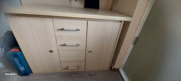 GRATIS! Dressoir