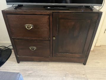 Gratis houten tv kastje