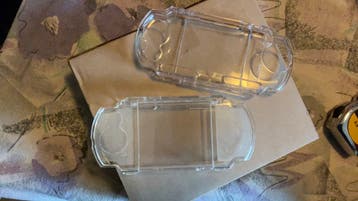 2x PSP hoesje - 1 mist een klepje