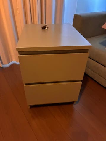 Gratis af te halen ladekastje ikea. Opknapper
